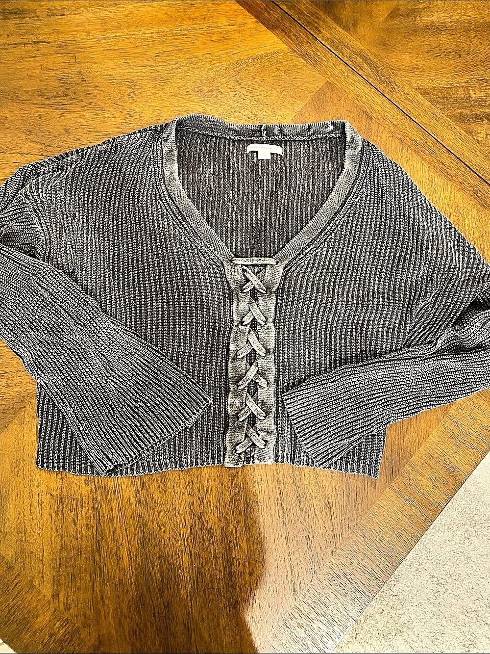 American Eagle Outfitters Lace-Up Knit Cardigan in Gray Size Large